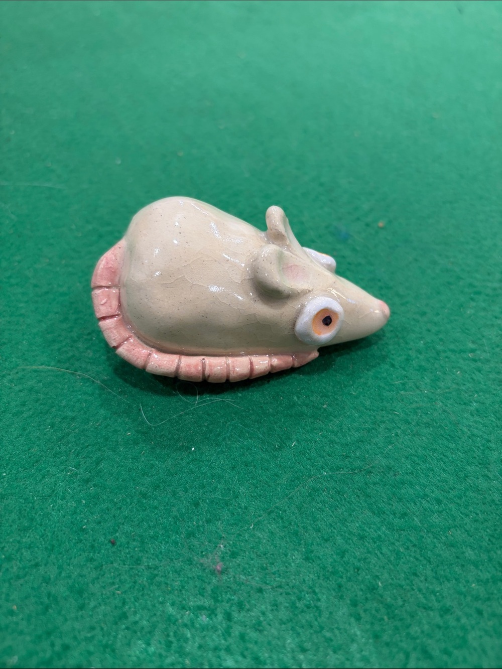 Handmade ceramic rat - Picture 2 of 3
